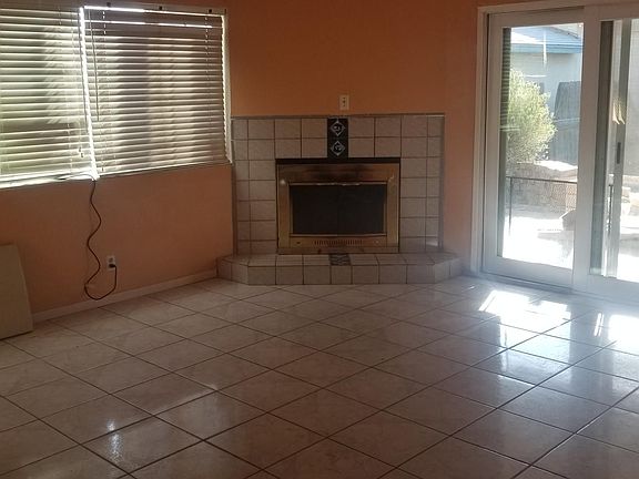2nd image of 680 S Rosario Ave