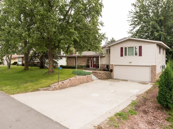 914 Westwood Dr SW, Alexandria, MN 56308