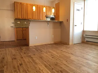 Rented by MAC Realty NY