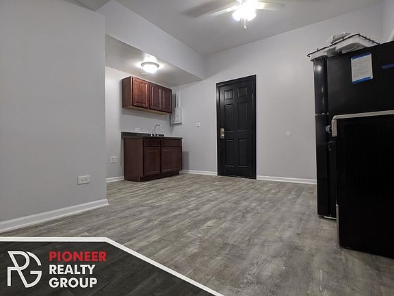 2nd image of 5710 N Winthrop Ave #5710L3