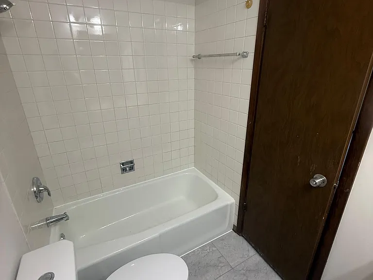 19211 Elm Dr #145 — Photo 12