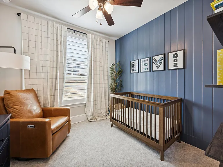 476 Anfield Cir — Photo 22
