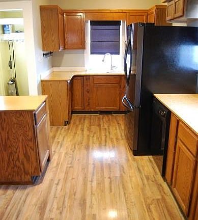 5th image of 5809 Northcliff Ave