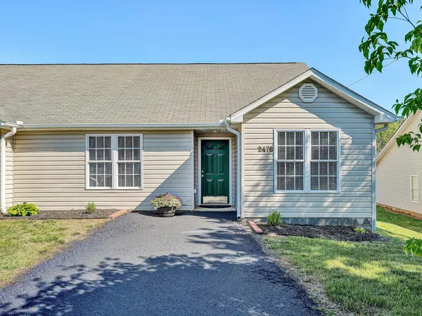 2478 Tuckawana Cir NW, Roanoke, VA 24017