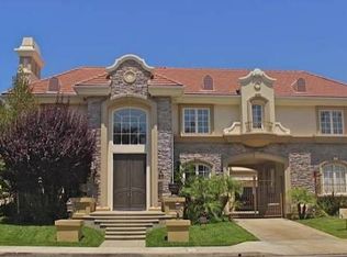 3859 Winford Dr, Tarzana, CA 91356