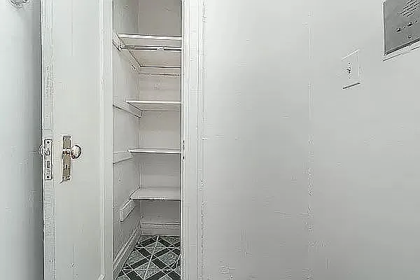 Rented by Keller Williams NYC | media 6