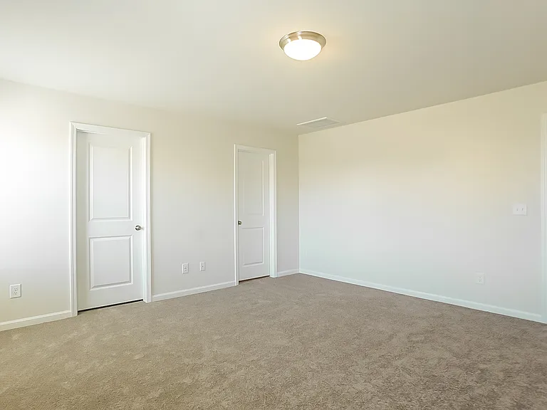 582 Count Fleet Ct — Photo 7