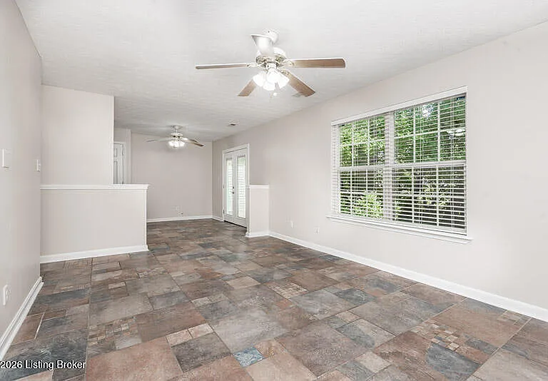 6303 Cottagemeadow Dr — Photo 3