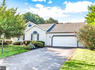 72 Smokebox Cir, Stewartstown, PA 17363