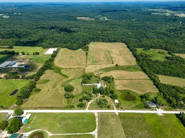 466 State Highway Vv, Rogersville, MO 65742