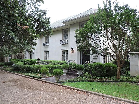 Front View of Duplex