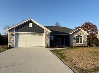 2440 W Deer Run Trl, Decatur, IN 46733