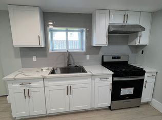 4250 1st St APT C, Pleasanton, CA 94566