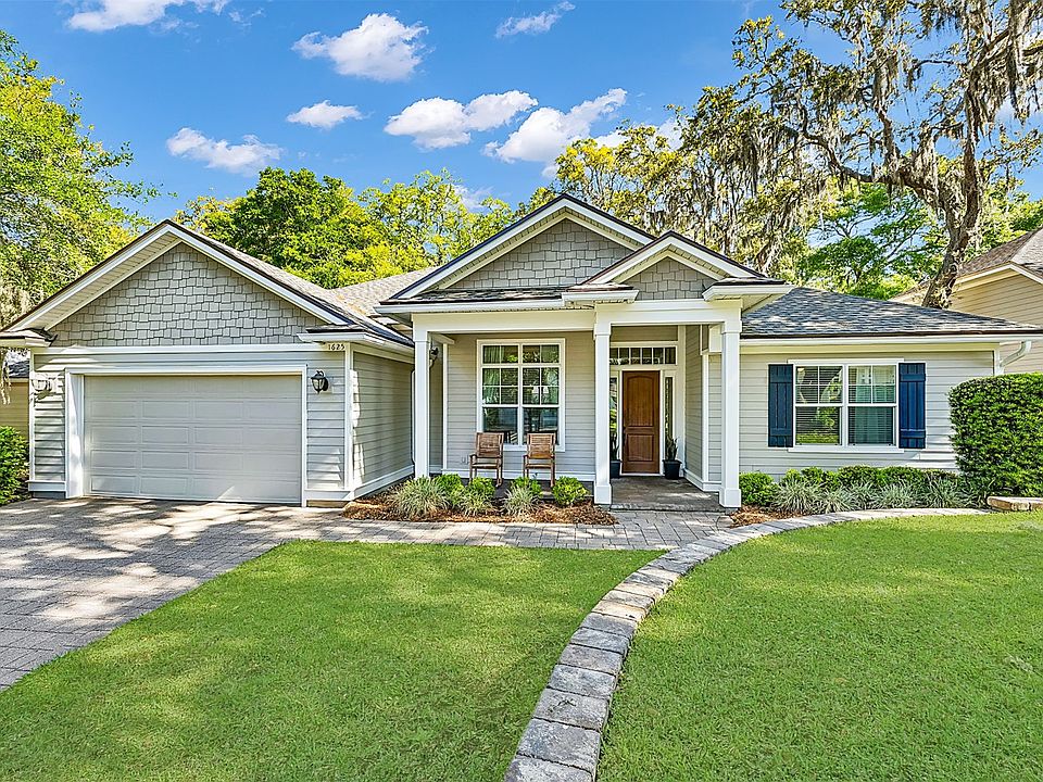 1st image of 1625 Highland Dunes Way