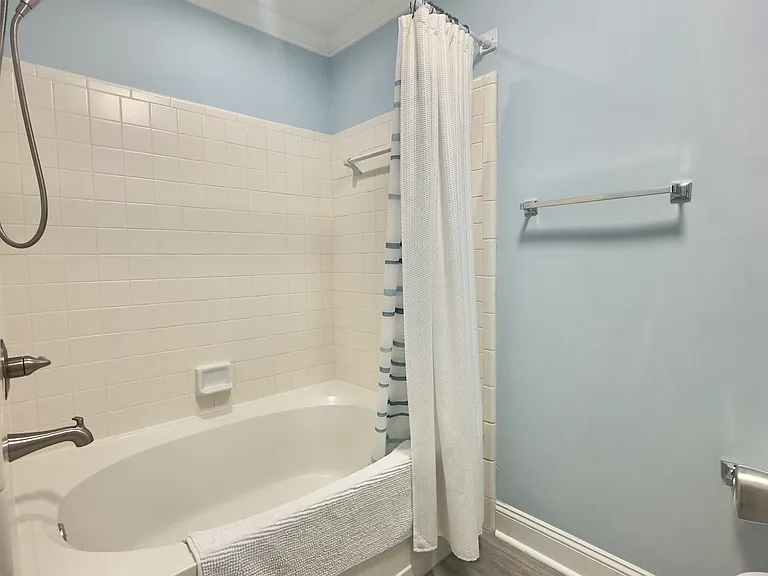18713 Vineyard Point Ln #18713 — Photo 21