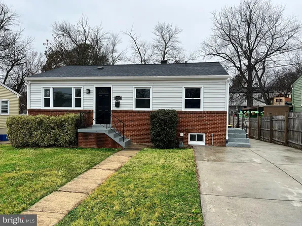 3806 Thornwood Rd, Hyattsville, MD 20784