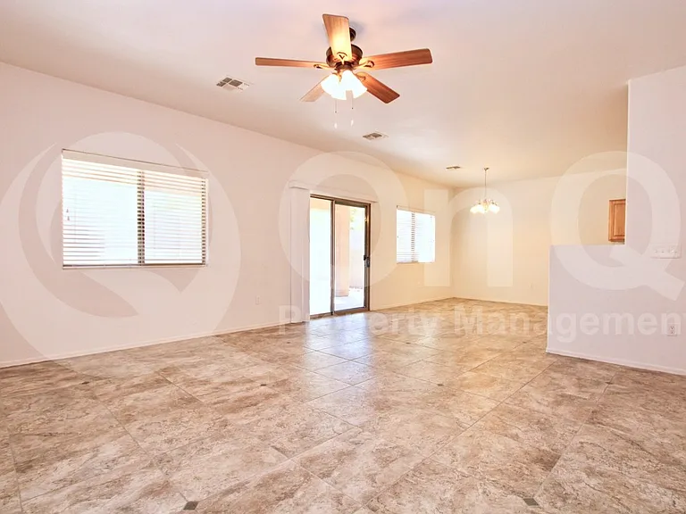8363 S Hunnic Dr — Photo 12