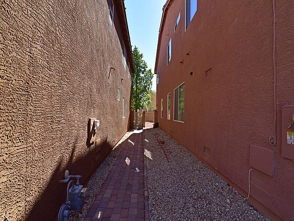 Side yard