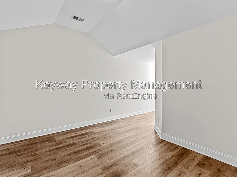 331 Sumac Trl — Photo 19