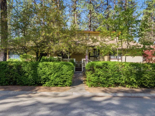 9313 N Ellenwood Ct, Nine Mile Falls, WA 99026