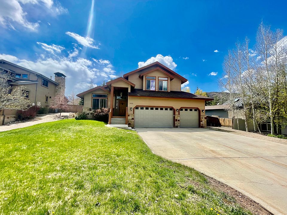 Single Family Home with large yard and three car oversized garage