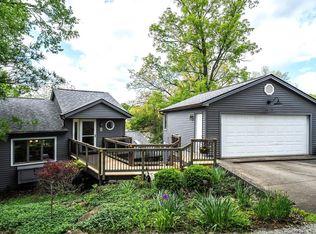 1622 Aqua Vista Dr, Lawrenceburg, IN