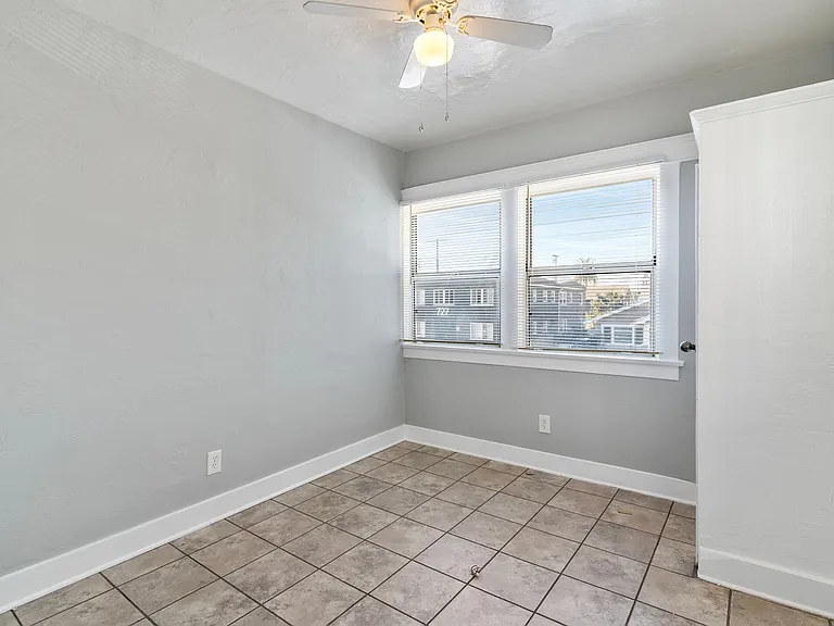 736-752 Olive Avenue — Photo 46