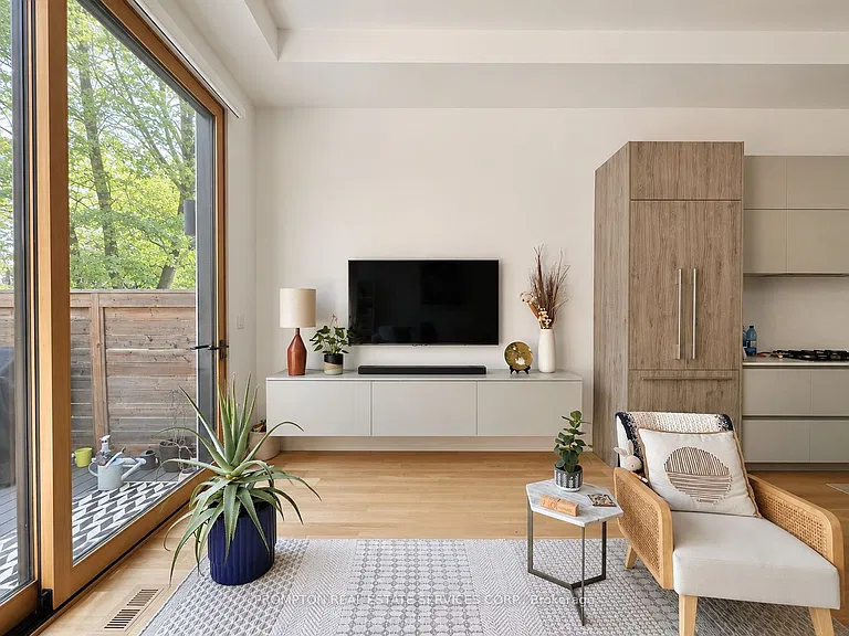 19A Linton Ave — Photo 10