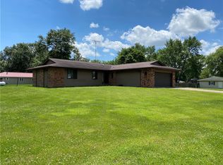 205 E Locust St, Ashmore, IL 61912