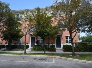 10001 SW 22nd St, Hollywood, FL 33025