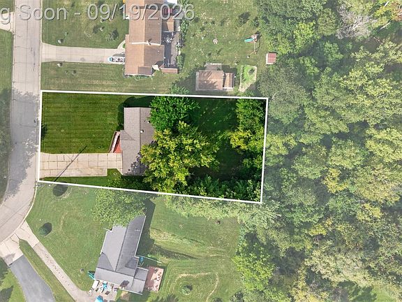 5th image of 4064 Sheraton Dr