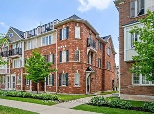 2614 Dashwood Dr #5, Oakville, ON L6M 0K5