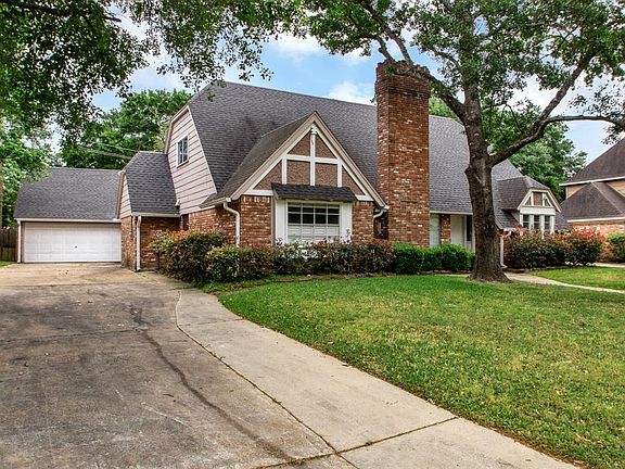 3rd image of 12710 Gaylawood Dr