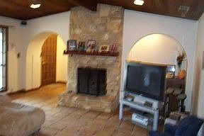2nd image of 907 Angelina Ct