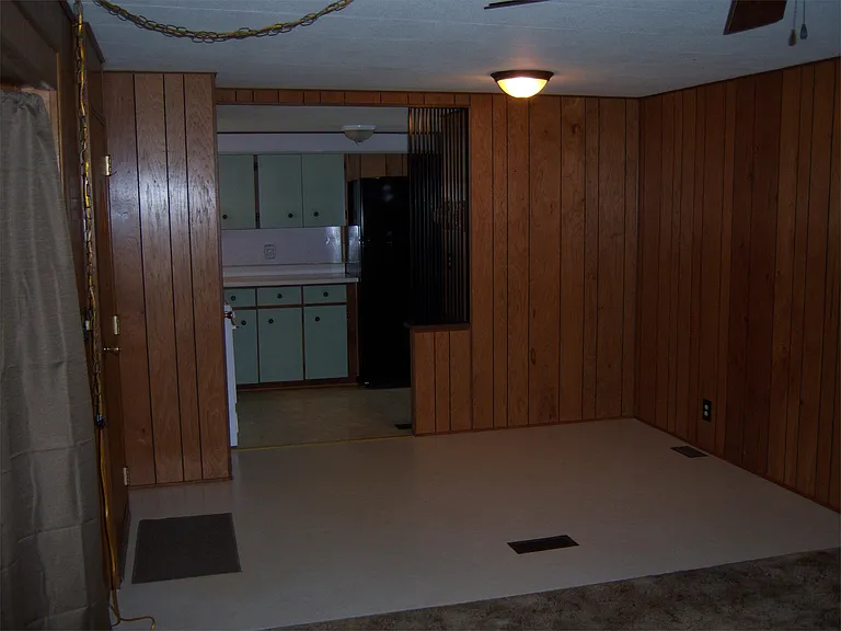 2075 Highway 5 N #5 — Photo 4