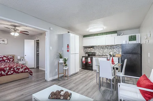 Sunridge Apartments Photo 1