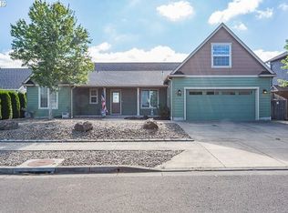 726 Puffin St, Halsey, OR 97348