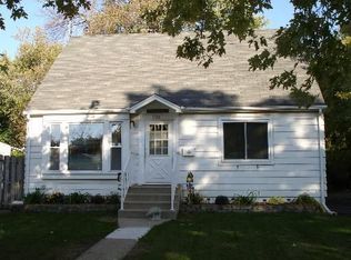 1435 N Hillside Ave, Berkeley, IL 60163