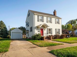 515 1st St NE, Le Mars, IA 51031
