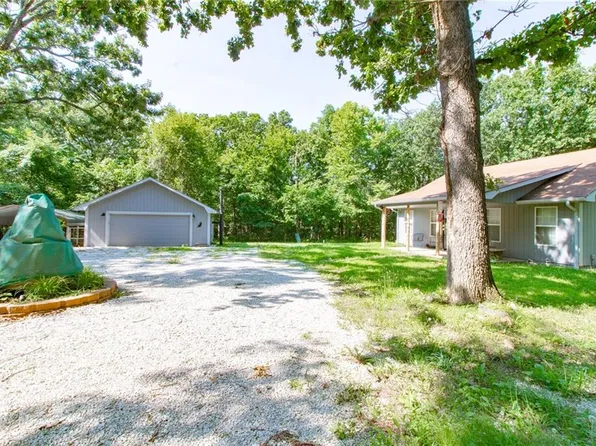 28418 Acorn Dr, Urbana, MO 65767