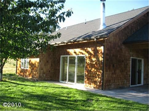 2nd image of 22656 Northaire Ln