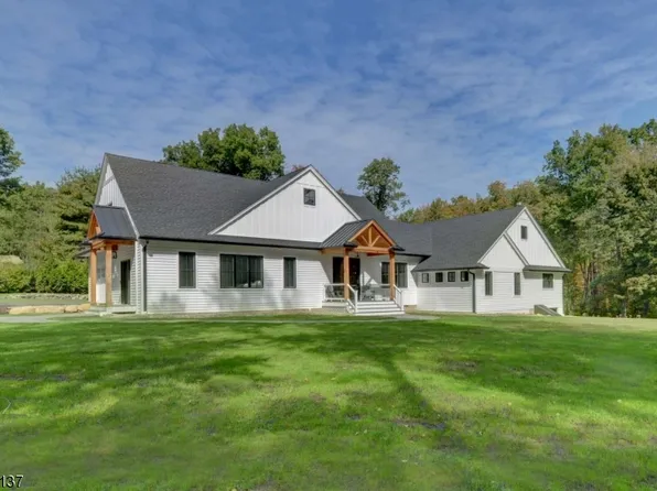 333 Sunset Rd, Pequannock Twp., NJ 07444