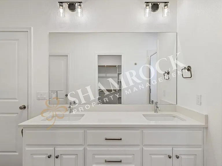 113 W Windmill Way — Photo 8
