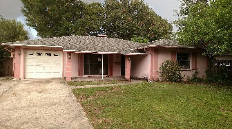 1st image of 6813 Chippendale Ct