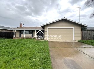 7271 Hayward Dr, Sacramento, CA
