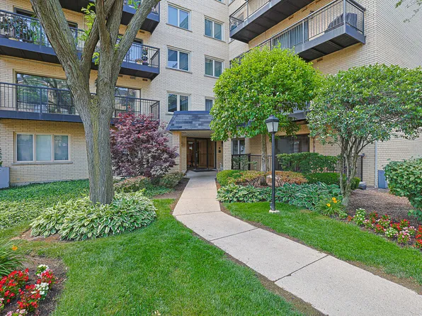 8610 Waukegan Rd Unit 506W, Morton Grove, IL 60053