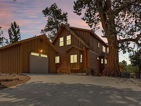 2nd image of 607 Villa Grove Ave