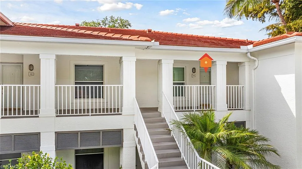 3 bed, 2.0 bath, 1340 sqft, $4,000 — Photo 4