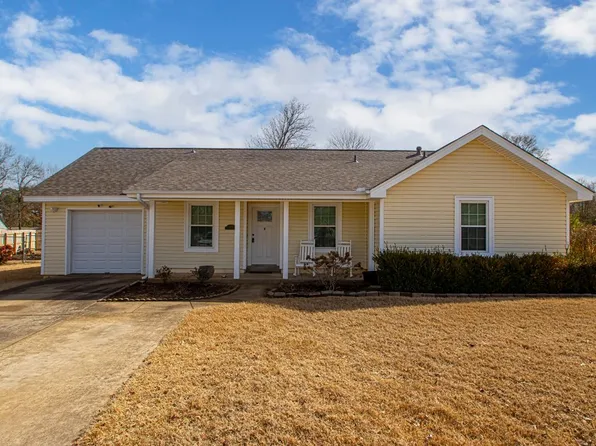 206 Dale Dr, Jacksonville, AR 72076