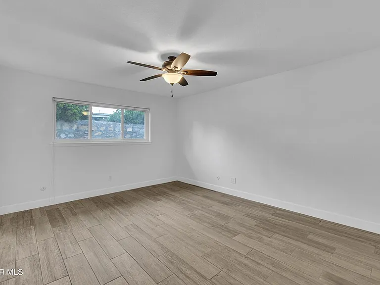 19004 Bremerton Dr — Photo 53